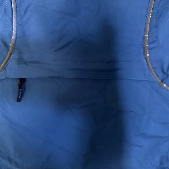 Lululemon Running Jacket - Excellent Used Condition - Picture 5 of 7